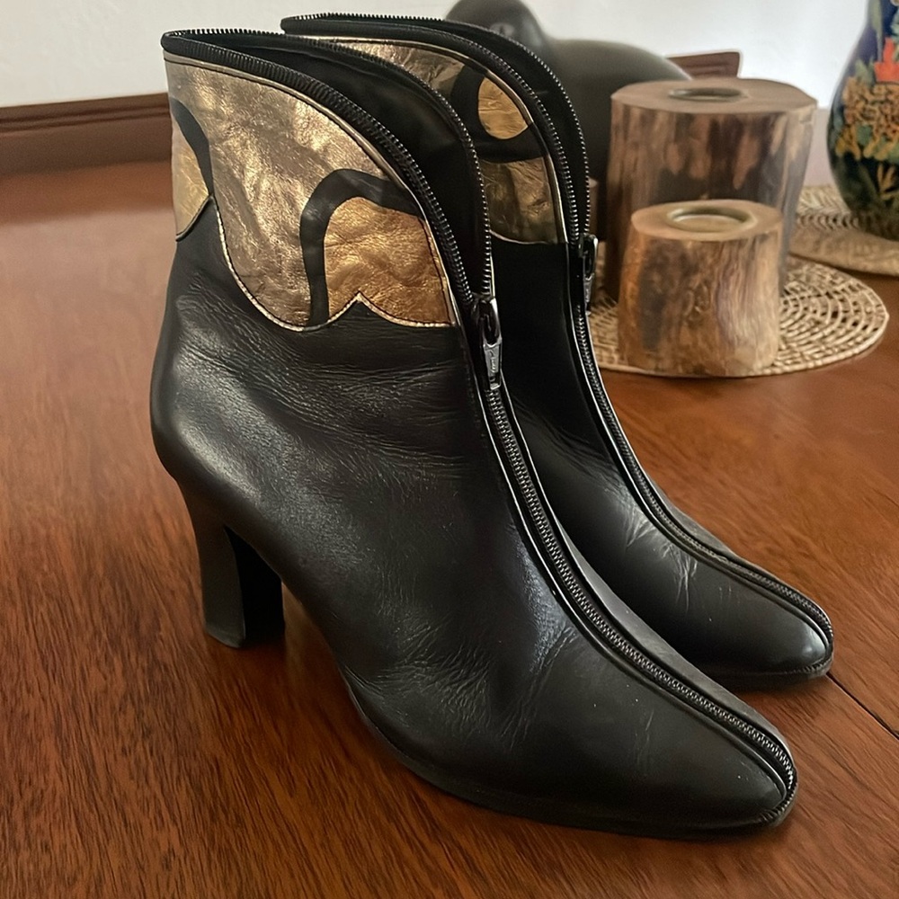 SOLD-Vintage Jupiter Booties